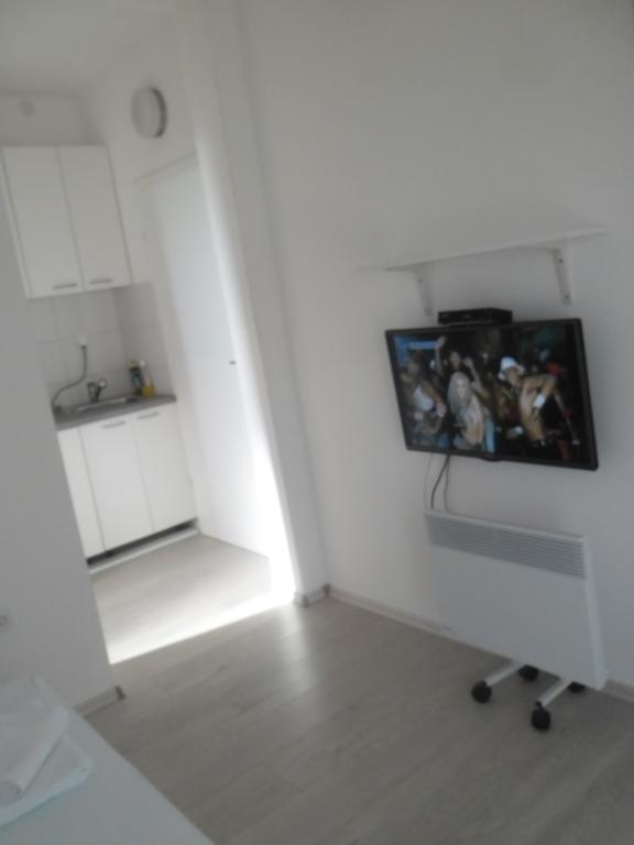 Apartment Τρέμπινιε Εξωτερικό φωτογραφία